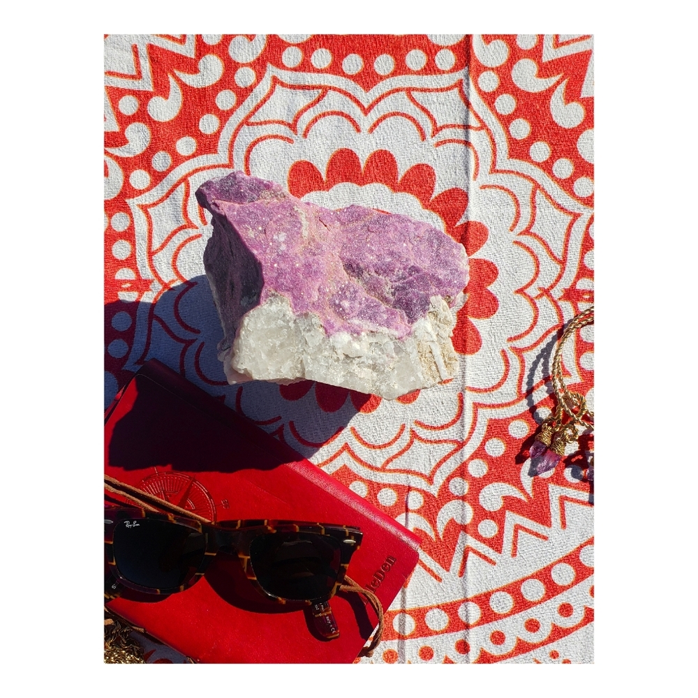 💕raspberry lepidolite💕 found by KAMELEON🦎 - Picture 2 of 8